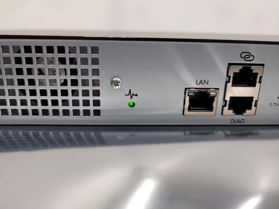 HP Hewlett Packard AF652A KVM Switch 16 Ports Rack Mount Ears 764366-001