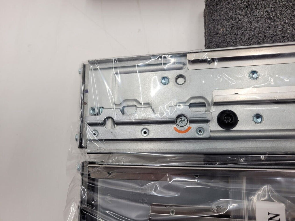 Dell Compellent SC20xx / SC40xx Left & Right Rack Sliding Rails NEW 994058-11