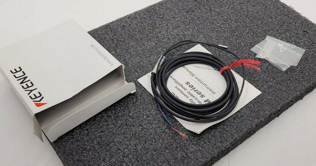 Keyence Proximity Sensor Switch EM-030 EM030 NIB NPN: 200 mA (40 V)max 10-30VDC