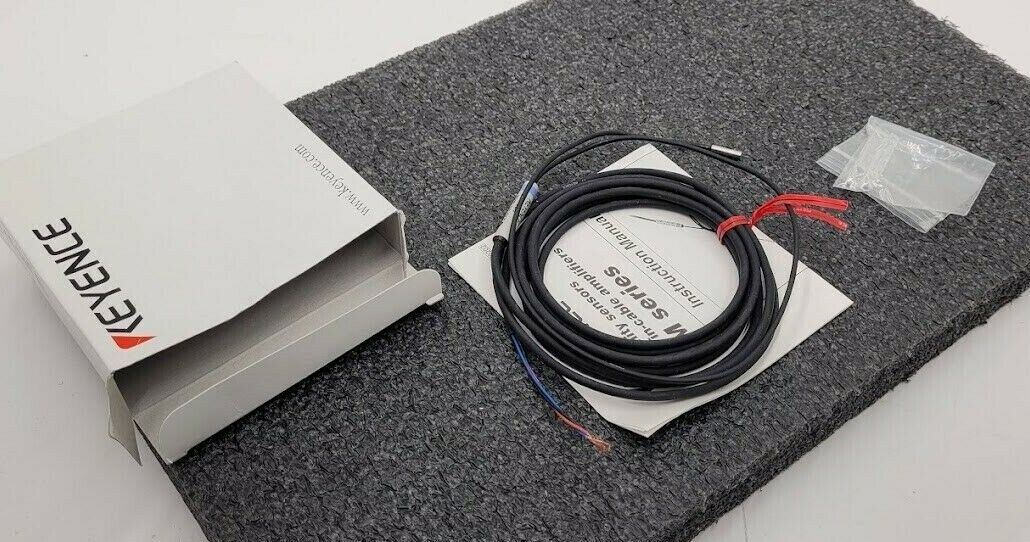 Keyence Proximity Sensor Switch EM-030 EM030 NIB NPN: 200 mA (40 V)max 10-30VDC