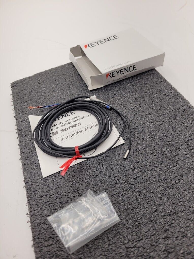 Keyence Proximity Sensor Switch EM-030 EM030 NIB NPN: 200 mA (40 V)max 10-30VDC