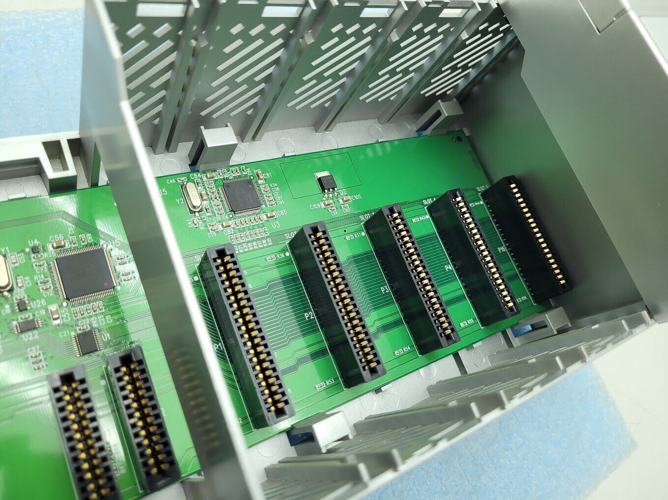 Automation Direct P3-05B P305B PLC 6 Slot Mainframe Backplane Productivity 3000