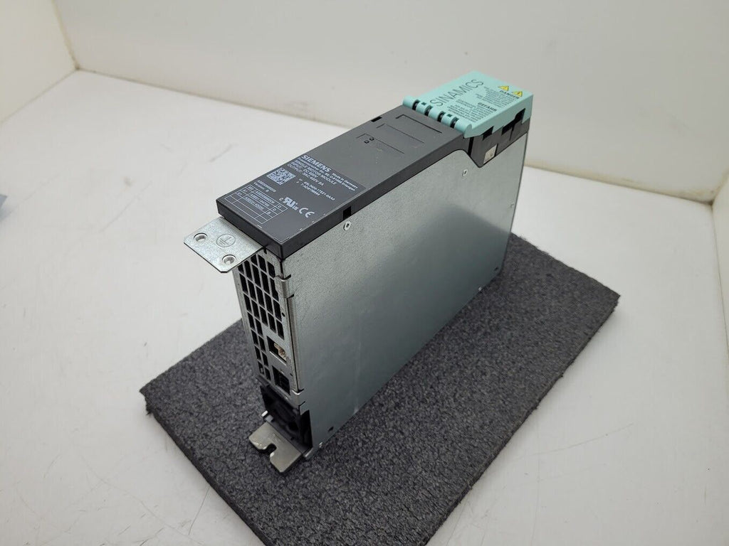 Siemens Sinamics 6SL3420-1TE21-0AA0 Single Motor Module Servo Drive 3Ph 400 "C"