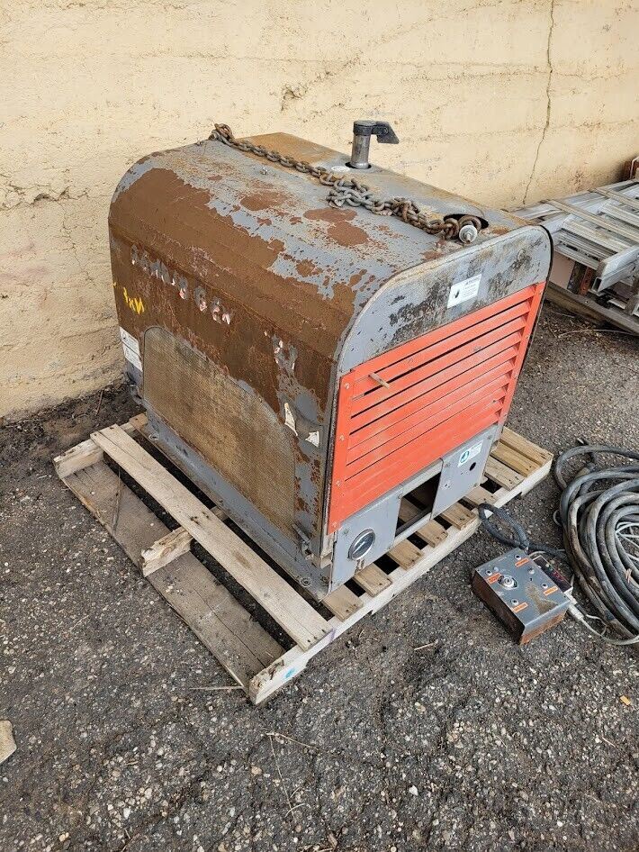 Genius Gen Set Scrap Magnet Generator 13kW Needs Work Kubota 30HP Engine Runs