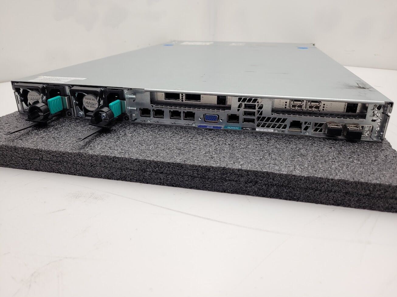 Intel S2600GL 1U 8-Bay SFF SAS Server 2x E5-2658V2 512Gb (16x 32Gb) CX354A 10Gig