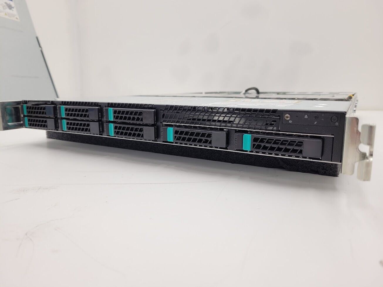 Intel S2600GL 1U 8-Bay SFF SAS Server 2x E5-2658V2 512Gb (16x 32Gb) CX354A 10Gig