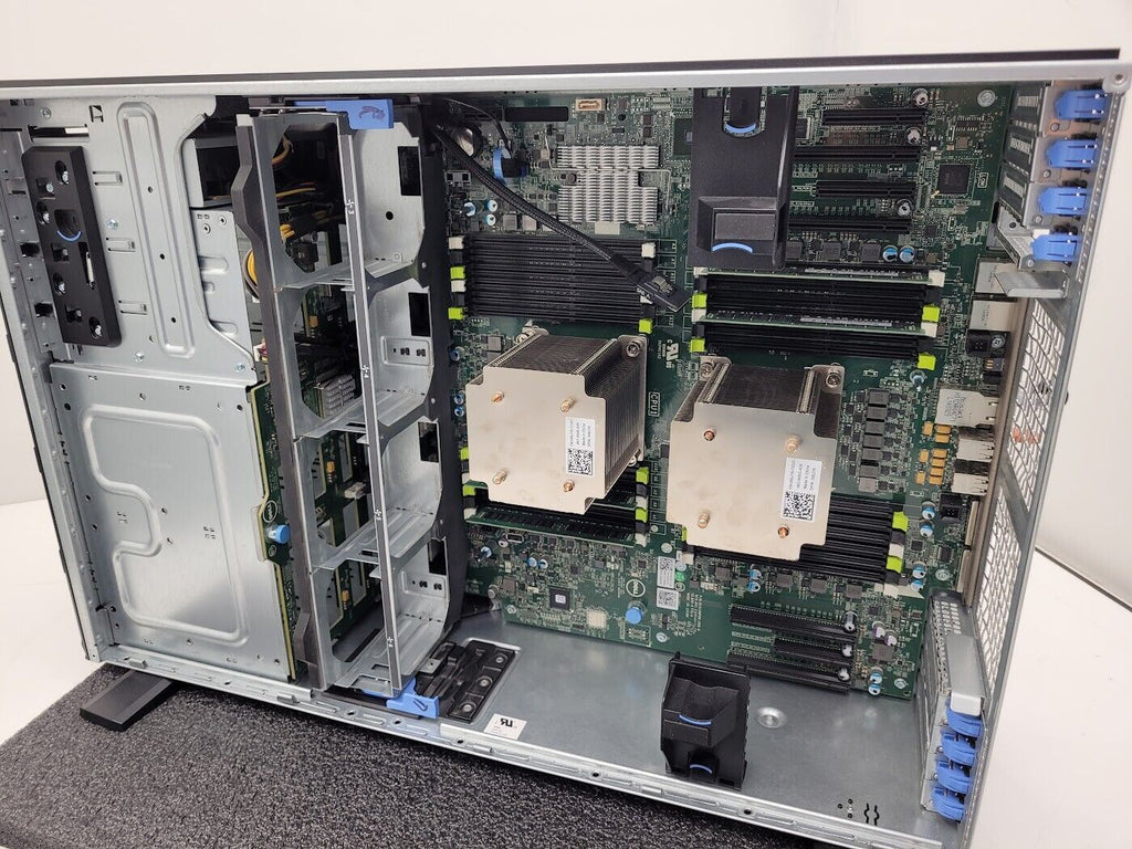 Dell PowerEdge T620 2x Xeon E5-2650v2 32GB Ram Boots to Bios No fans 12 Bay LFF