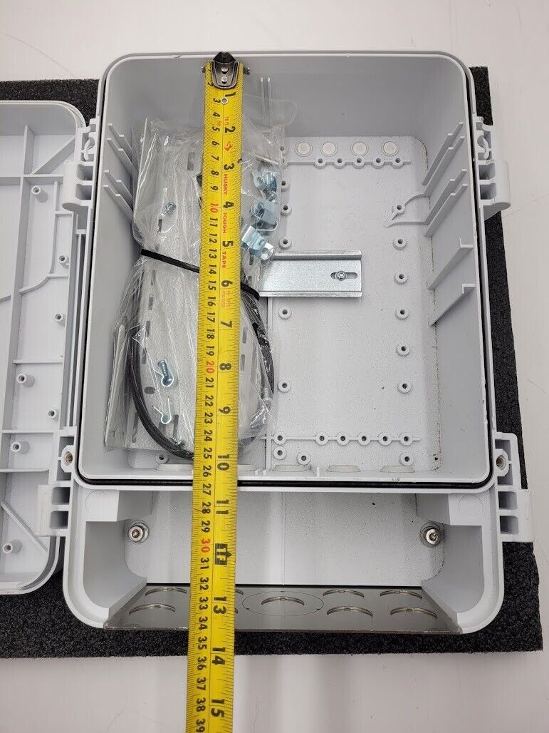 Axis T98A15-VE Surveillance Security Cabinet Outdoor Project Box Waterproof