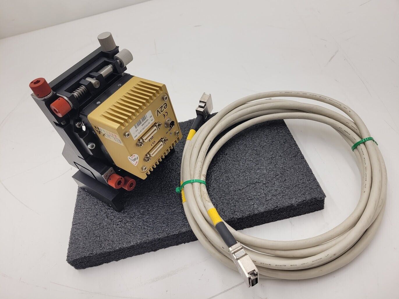 ELiiXA UC8 LineScan Camera e2V w/ Mount and Kreuznach APO-Componon 4/60 Lens #2