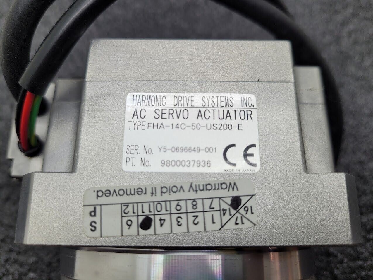 Harmonic Drive Systems AC 24V Servo Actuator FHA-14C-50-US200-E Working Pull
