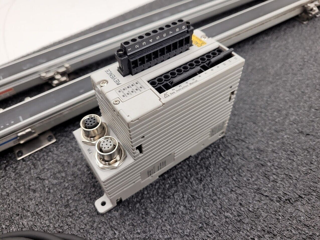 Keyence Light Curtain Pair SL-C28H-T SL-C28H-R SL-R11 Control Module Controller