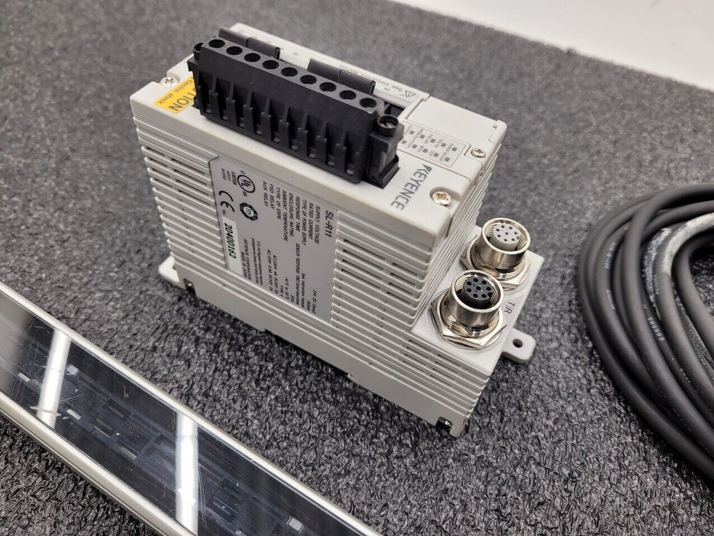 Keyence Light Curtain Pair SL-C28H-T SL-C28H-R SL-R11 Control Module Controller