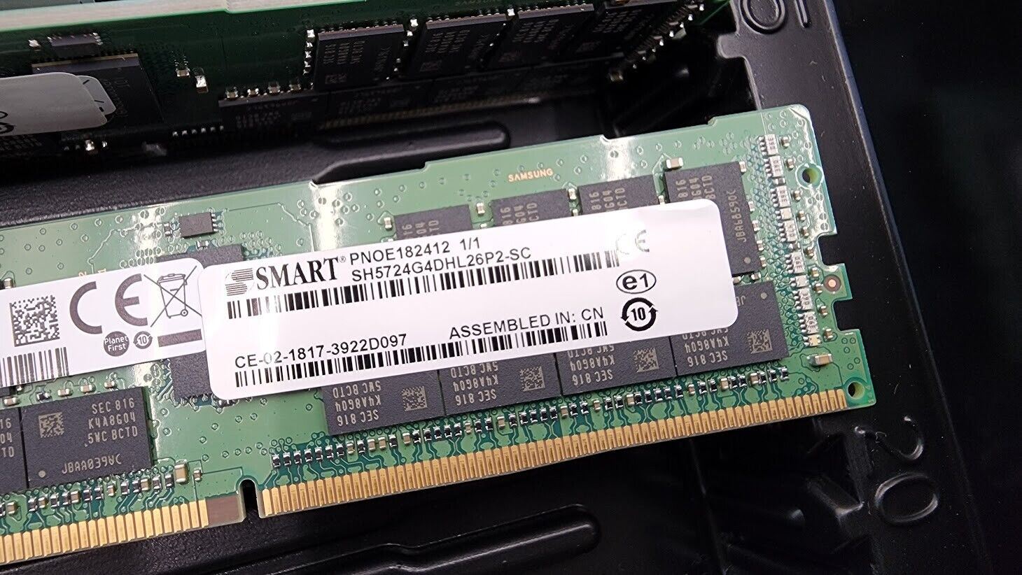 512Gb Samsung 16x 32GB DDR4 2666MHz RDIMM ECC REG RAM Memory M393A4K40CB2CTD7Q