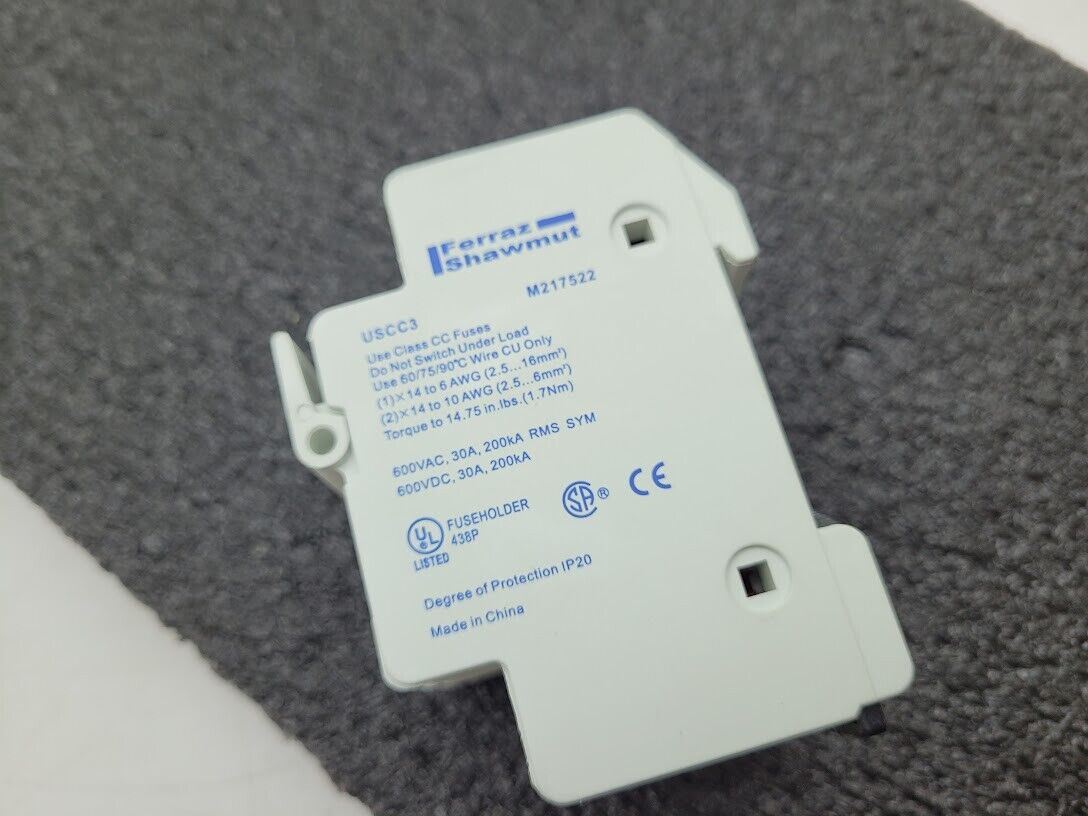 Lot of 11 Ferraz Shawmut USCC3 UltraSafe Fuse Holder 600V ATDR30 30A Fuses DIN