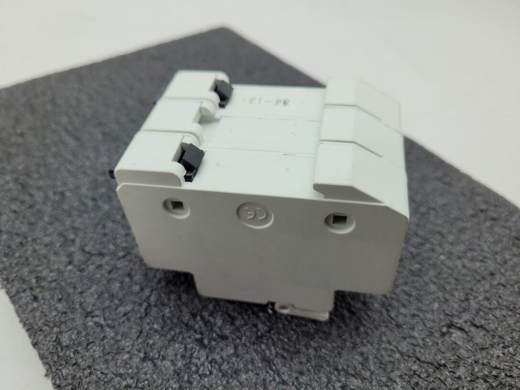 Lot of 11 Ferraz Shawmut USCC3 UltraSafe Fuse Holder 600V ATDR30 30A Fuses DIN