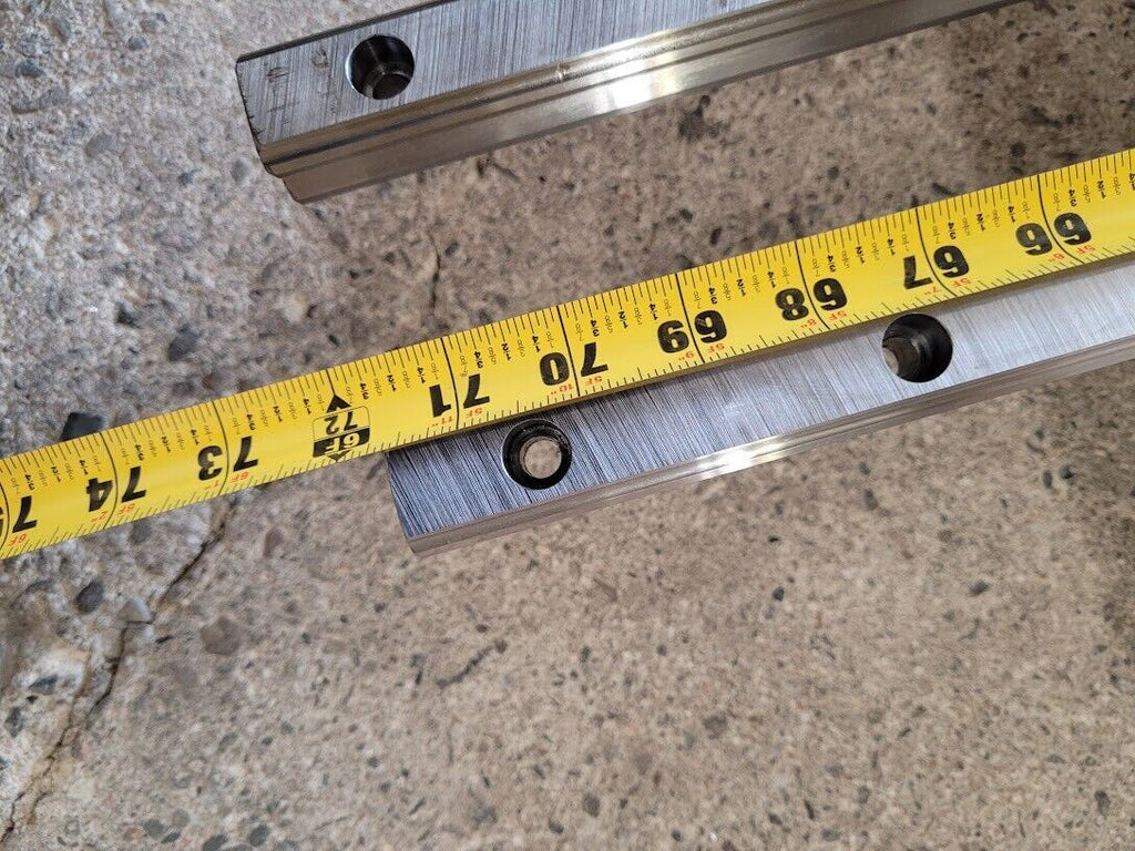 Hiwin HGR30C Linear Guide Rail HGR30 1800mm 4x HGH30CA-130FAT-1A Blocks