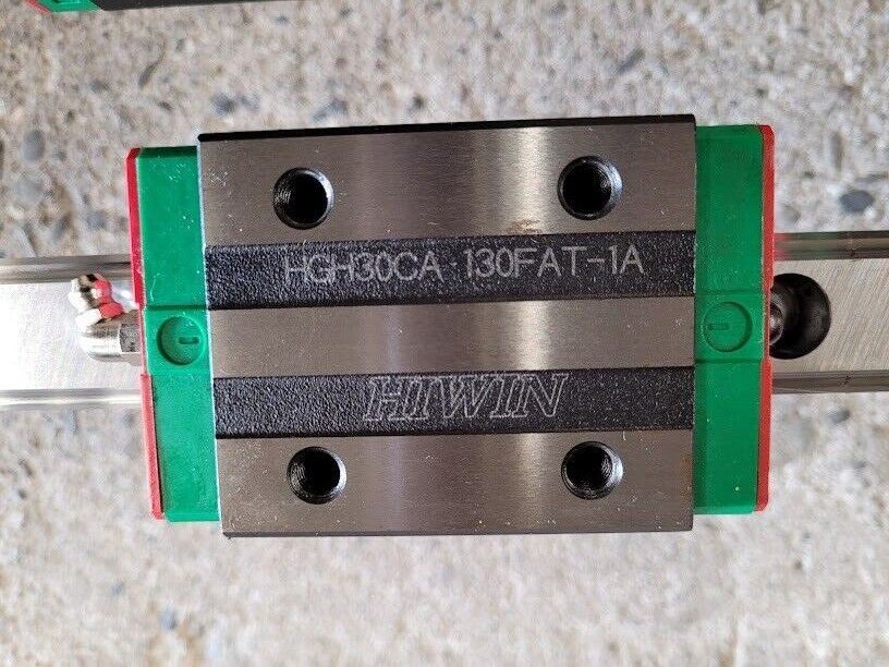 Hiwin HGR30C Linear Guide Rail HGR30 1800mm 4x HGH30CA-130FAT-1A Blocks