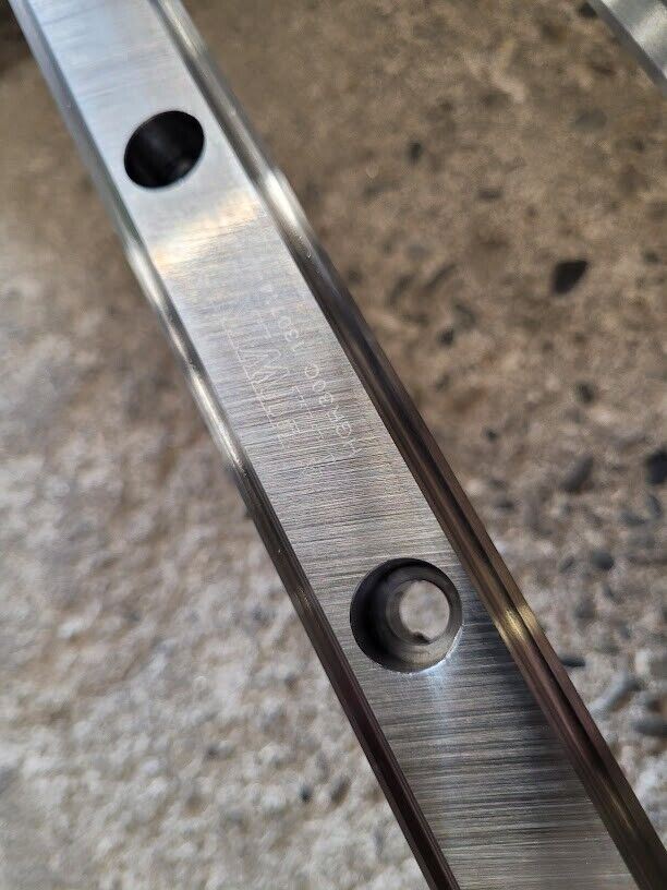 Hiwin HGR30C Linear Guide Rail HGR30 1800mm 4x HGH30CA-130FAT-1A Blocks