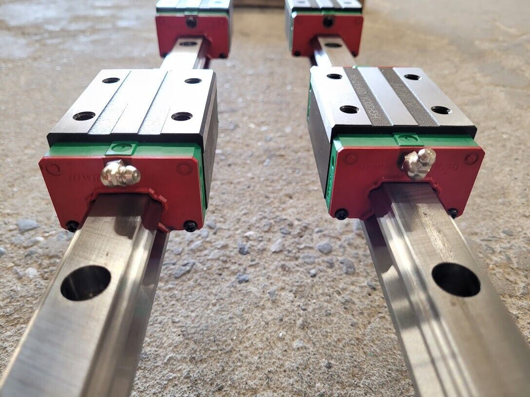 Hiwin HGR30C Linear Guide Rail HGR30 117" 2989mm 4x HGH30CA 130FAT-1A Blocks