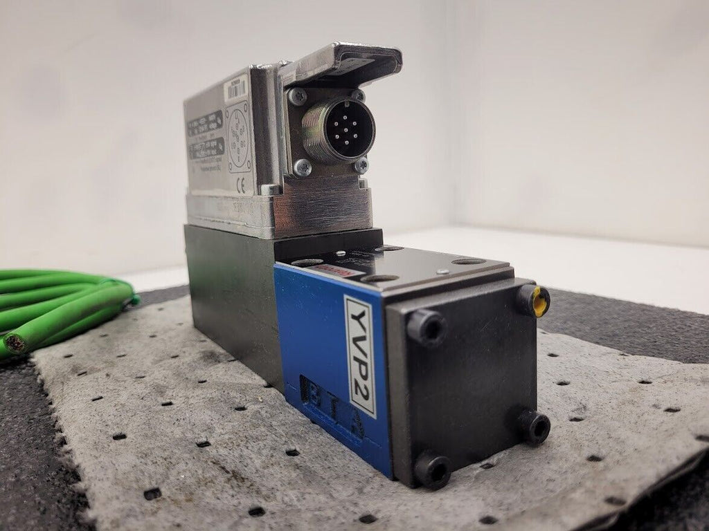 Rexroth Servo Proportional Hydraulic Valve 4WRPEH6C4B12L-20/G24K0/A1M 0811404611