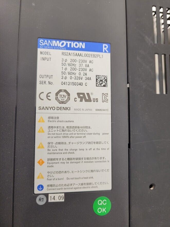Sanyo Denki AC Servo Motor P20B13500HXSH6E and Servo Drive RS2A15AAAL002EB2PL1