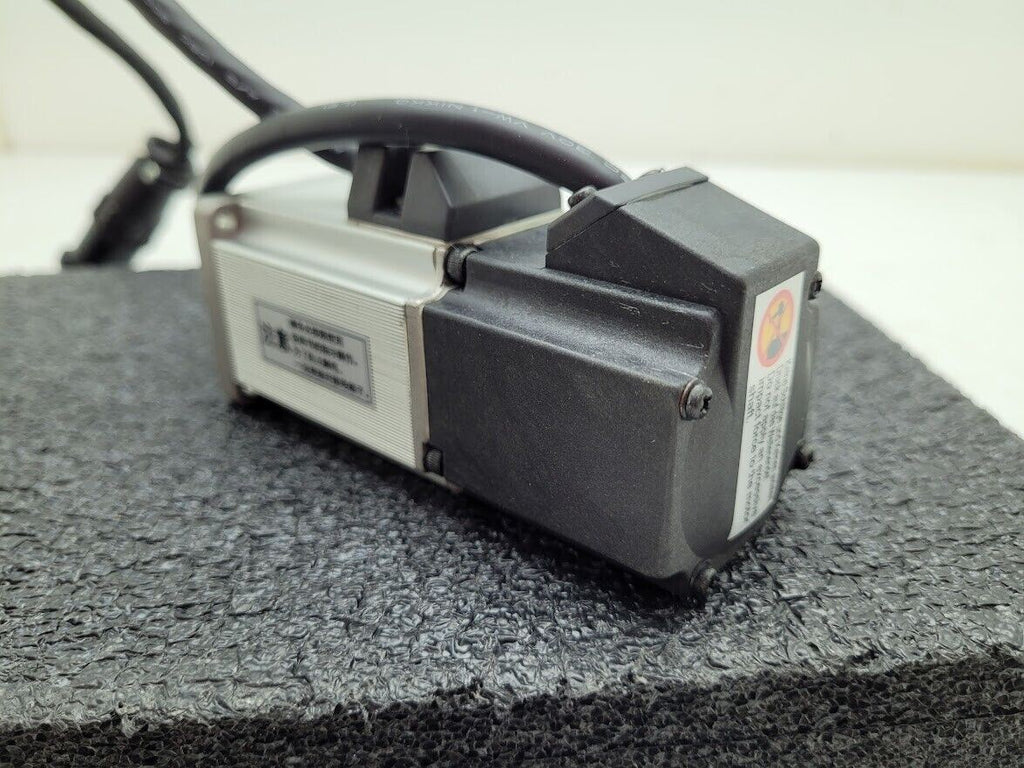 Bosch Rexroth MSM020B-0300-NN-M0-CG0 Servo Motor 92V 1A 0.1KW 200Hz IP65 3000RPM