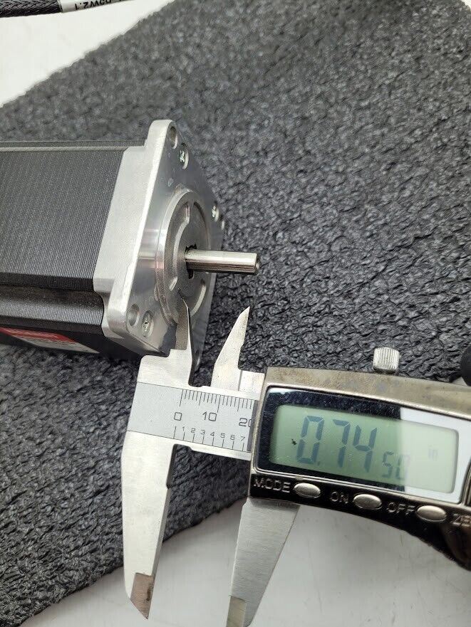 Beckhoff AS1050-0120 Stepper Motor 24/50VDC 1.8°/200 full steps 56 mm (NEMA23)