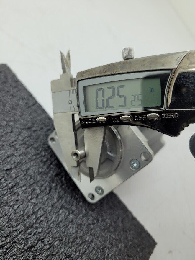 Beckhoff AS1050-0120 Stepper Motor 24/50VDC 1.8°/200 full steps w/ Encoder