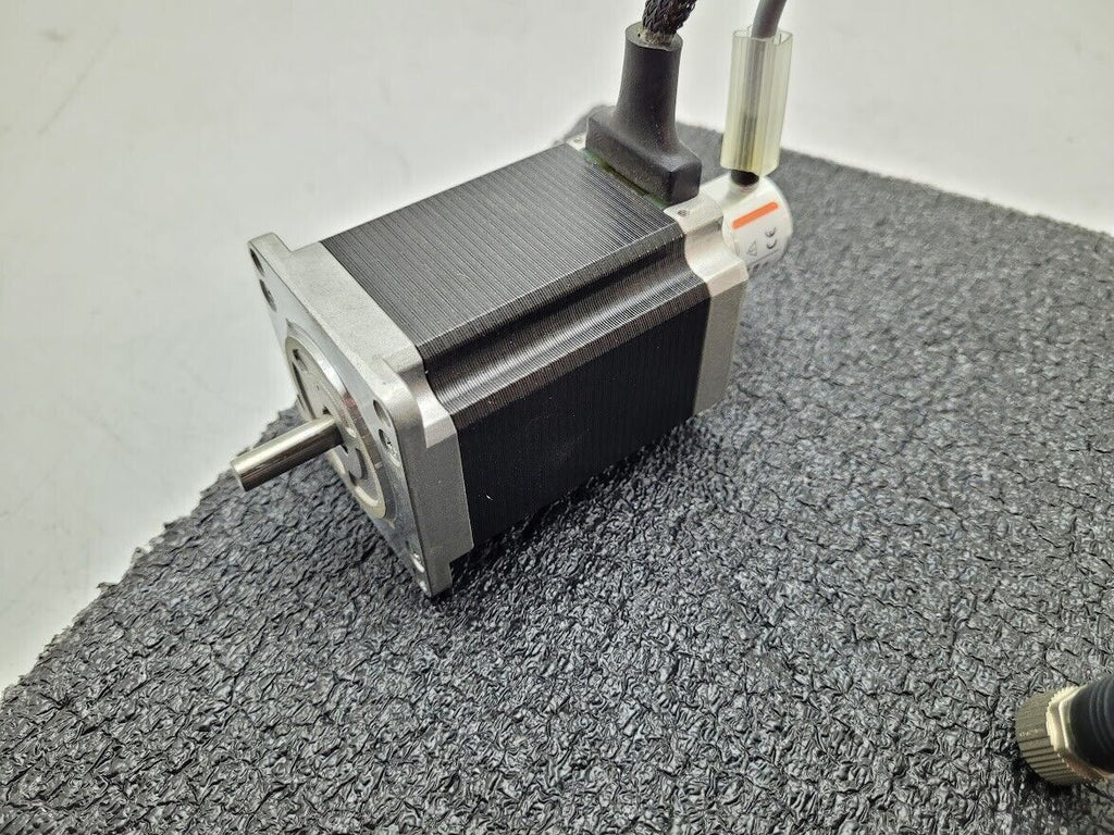 Beckhoff AS1050-0120 Stepper Motor 24/50VDC 1.8°/200 full steps w/ Encoder