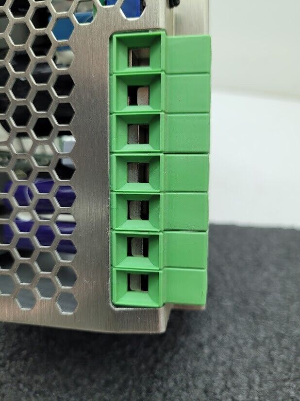 Phoenix Contact 2938646 QUINT-PS-3X400-500AC/24DC/40 Power Supply Working Pull