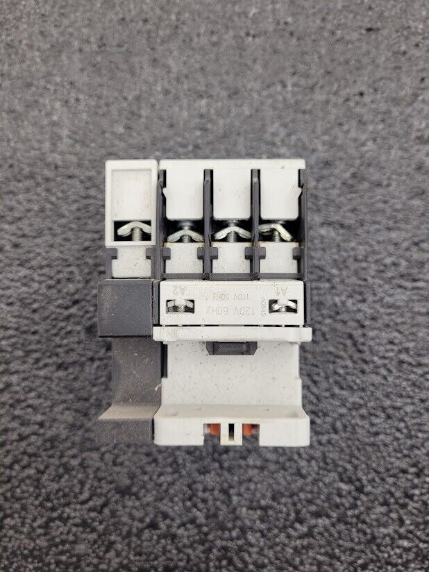 Lovato BF26T4A 4-Pole Contactor 17-51kW 230-690VAC 110-120VAC Coil 50/60Hz