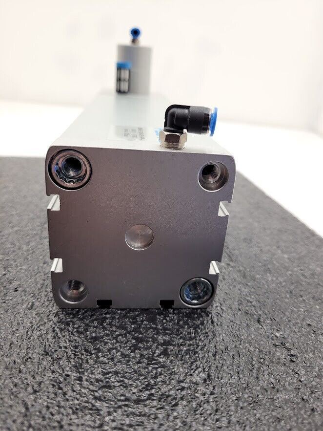 Festo ADN-63-200-KP-A-P-A Pnumatic Cylinder 63mm Bore 200mm Stroke 548211