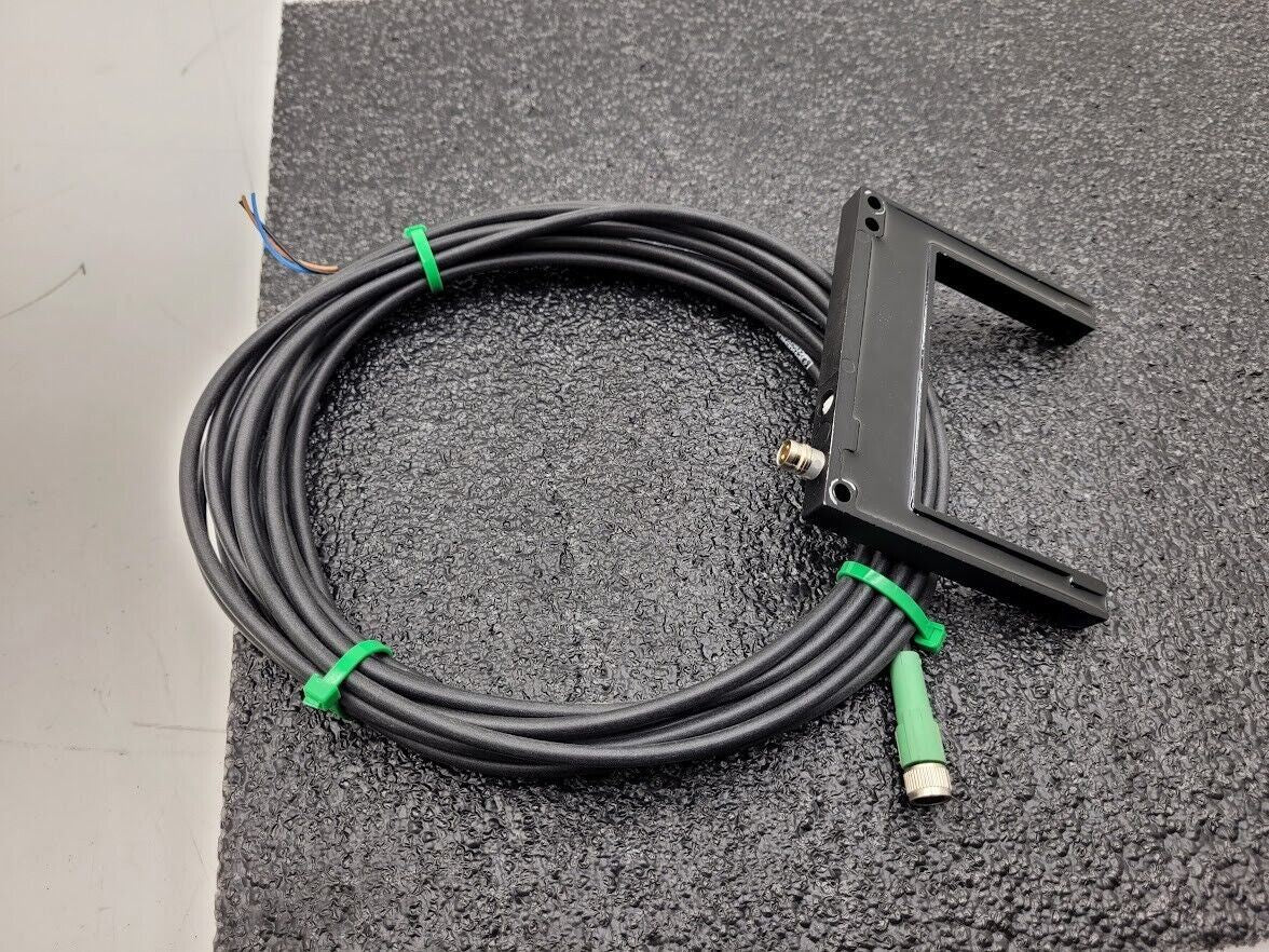 IFM Effector OPU-FCKG/IO-LINK/AS-OPU204 Photoelectric Fork Sensor  80mm Objects