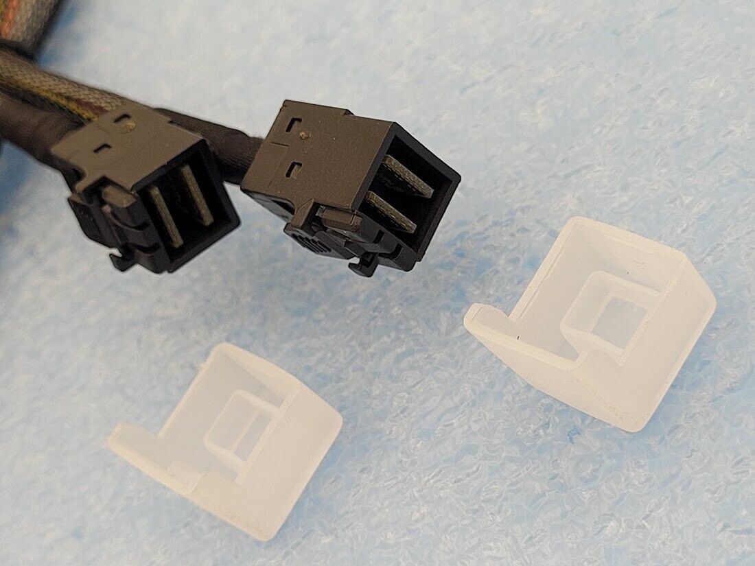 Pair of Amphenol Mini SAS SFF-8643 36p to SFF8643 36p Mini SAS HD Data Cable