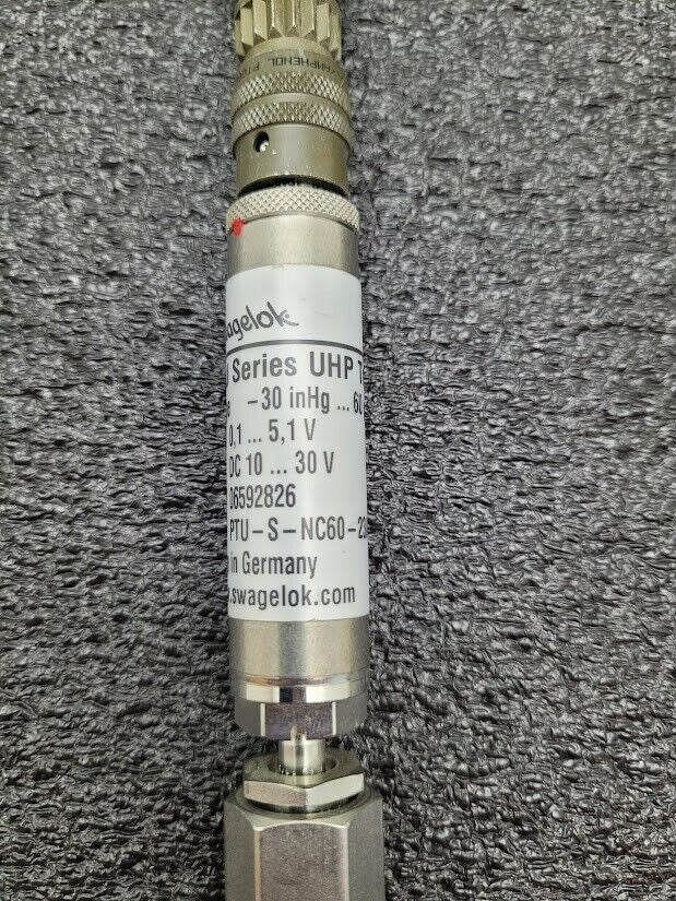 Swagelok UHP PTU-S-NC60-23AC Ultra High Purity High Vacuum / Pressure Transducer