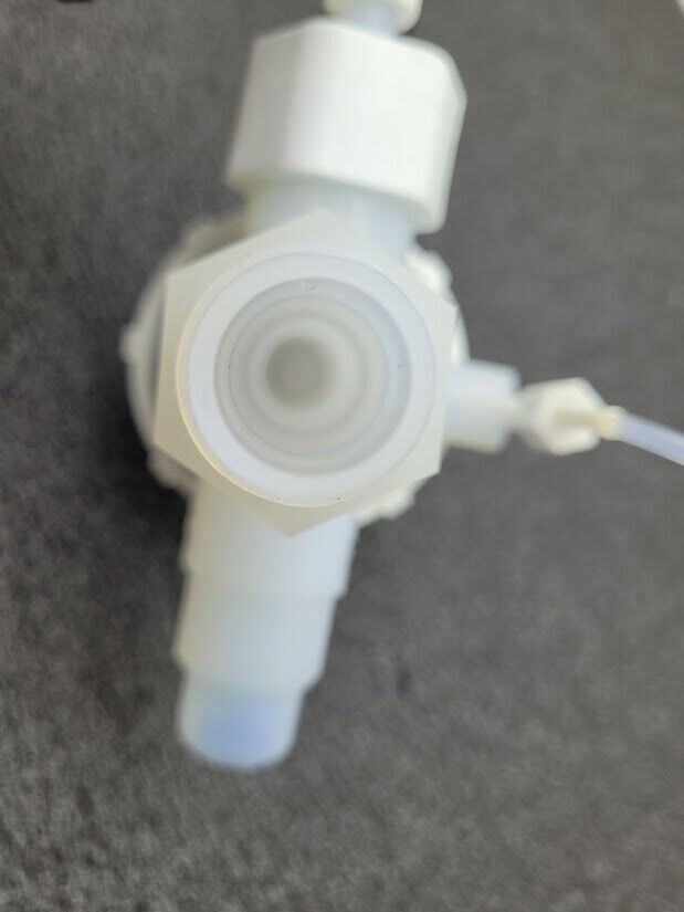 Fluoroware 202-158-01 3/4" 2-Way Adjustable Bypass Pneumatic Diaphragm Valve