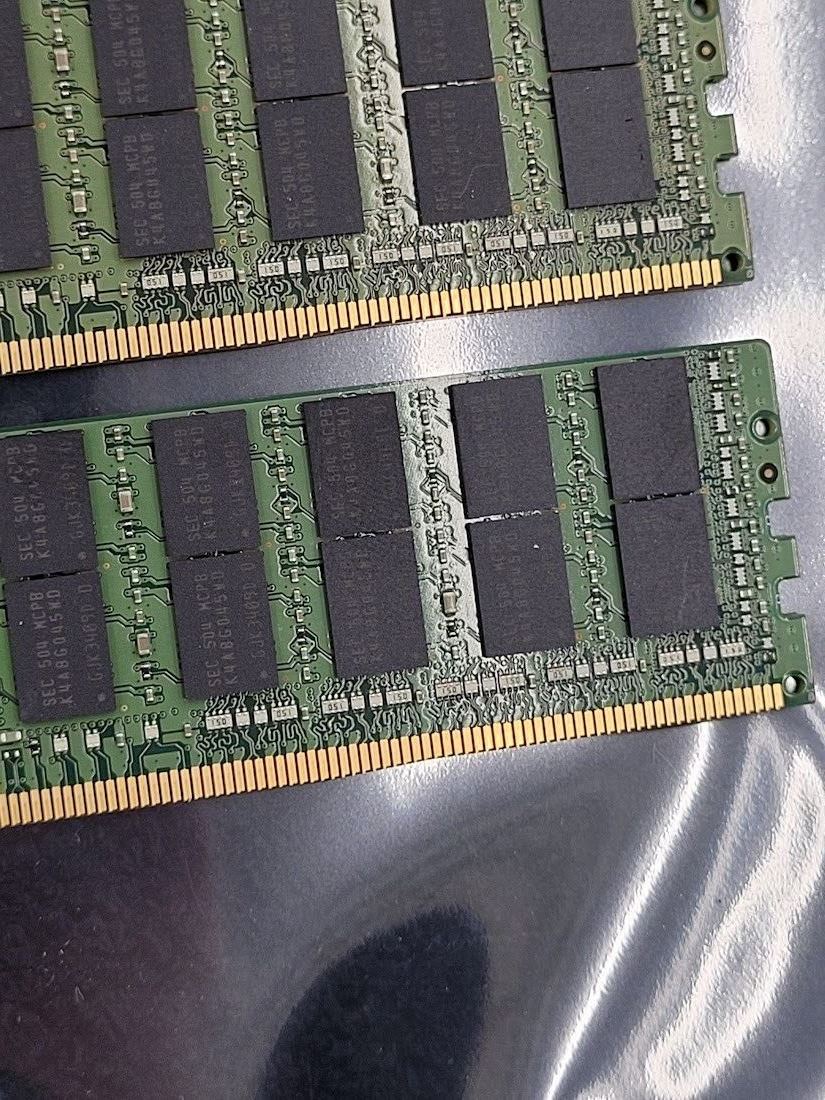 Lot of 4 Samsung 32GB 4DRx4 PC4-2133P M386A4G40DM0-CPB PC4 ECC Ram 128GB total