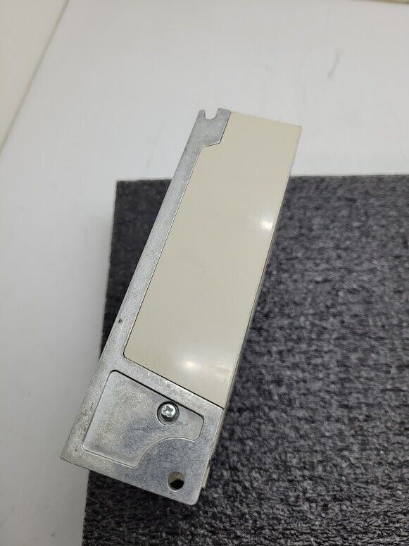 Yaskawa Servo Drive SGDS-02A12A SGDS-02A12A 200W 1 Phase Input 3 Phase Output