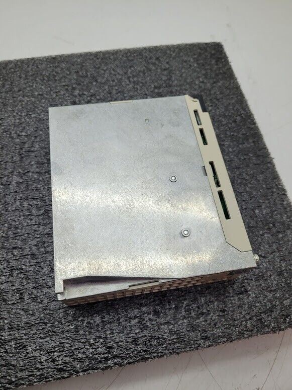 Yaskawa Servo Drive SGDS-02A12A SGDS-02A12A 200W 1 Phase Input 3 Phase Output