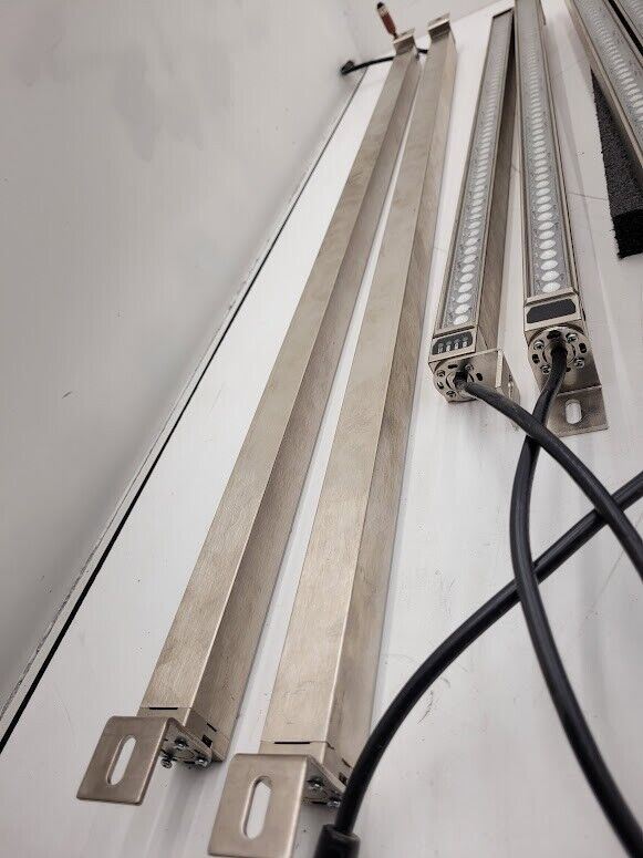 STI Light Curtain Set 2 Controllers 5 Curtain Pairs MC47-20 Series 34" 25" 17"