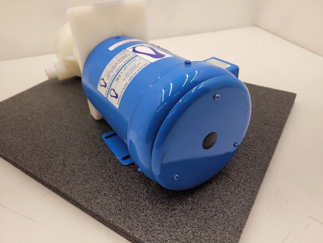 Penguin P-1CK PVDF 1HP Vertical Impeller Pump 83 g/min 52' head 3PH