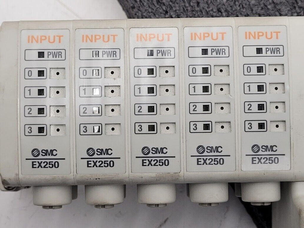SMC Pneumatic Manifold 8 VQC2101N-5 Valves DeviceNet Control EX250-SDN1-X122