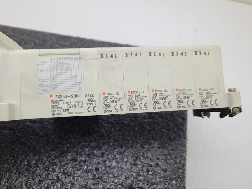 SMC Pneumatic Manifold 8 VQC2101N-5 Valves DeviceNet Control EX250-SDN1-X122