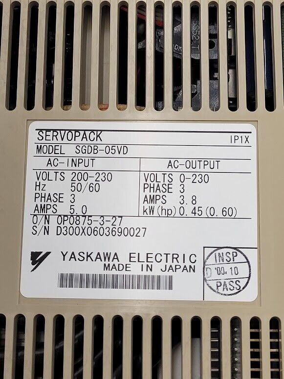 Yaskawa ServoPack Servo Motor Drive SGDB-05VD 1/2HP w/ JUSP-OP03A SCM Tech 80