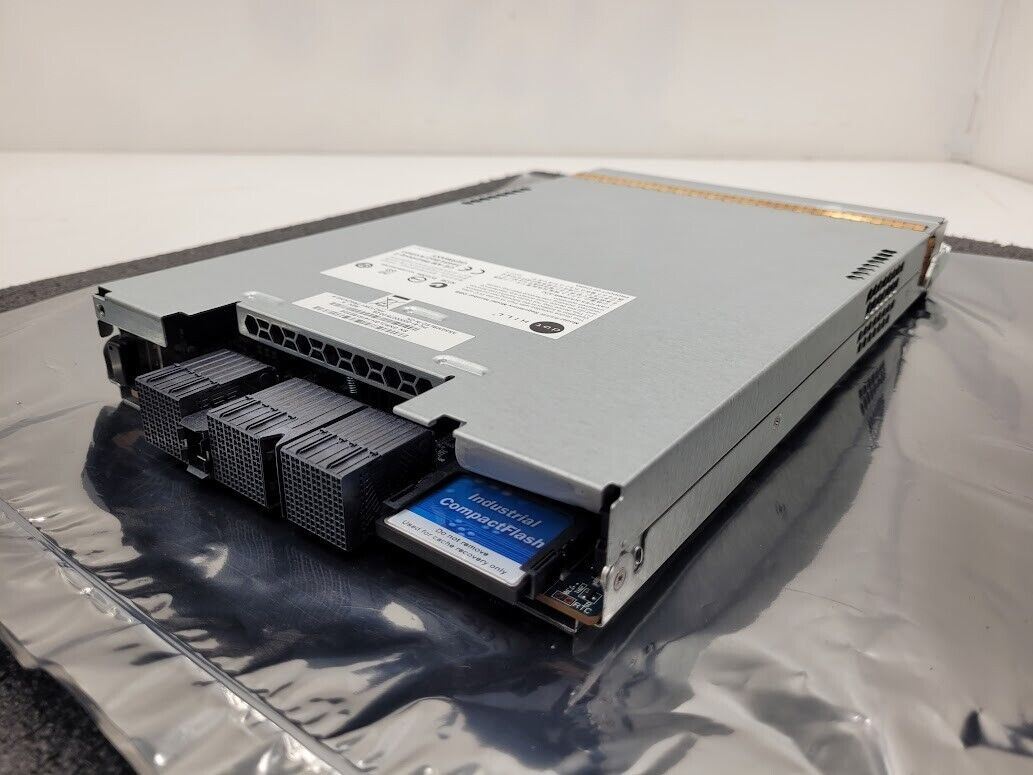 Dot Hill FRUTC05-01 12Gb SAS / FC Disk Array Controller Module 81-00000078-00-09