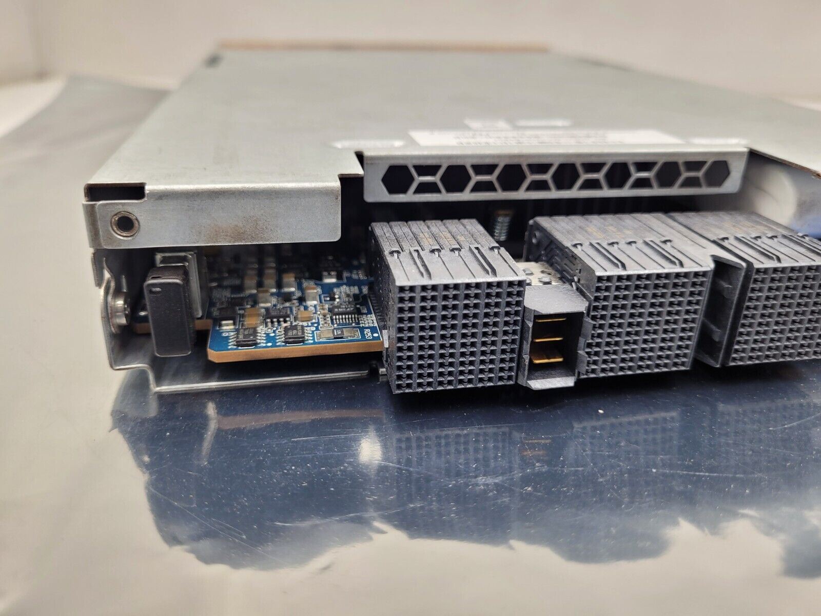 Dot Hill MSA 2040 FC SAS Drive Storage Array Control 81-00000078-00-02