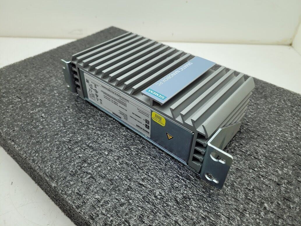 Siemens 6ES7647-8BA12-0AA3 NANOBOX PC DisplayPort Tested Working Pull 24VDC pwr