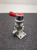 Swagelok SS-DLVCR4-RD High Pressure ON/OFF Diaphragm Valve 1/4" VCR Male Ports B