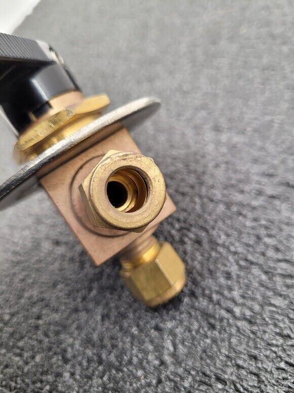 Swagelok B-44XS6 Brass 1-Piece 40 Series 3-Way Ball Valve Working Pull 1500 PSI
