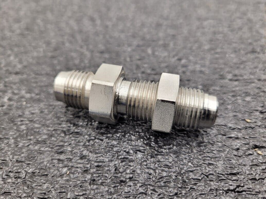 Swagelok SS-4-VCR-61 316SS Bulkhead Fitting VCR Face Seal Fitting 1/4" VCR Male